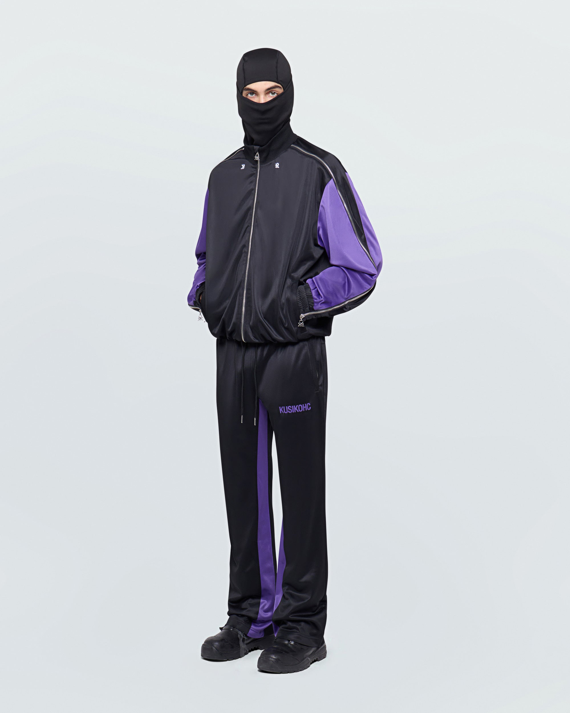 TRACK PANTS