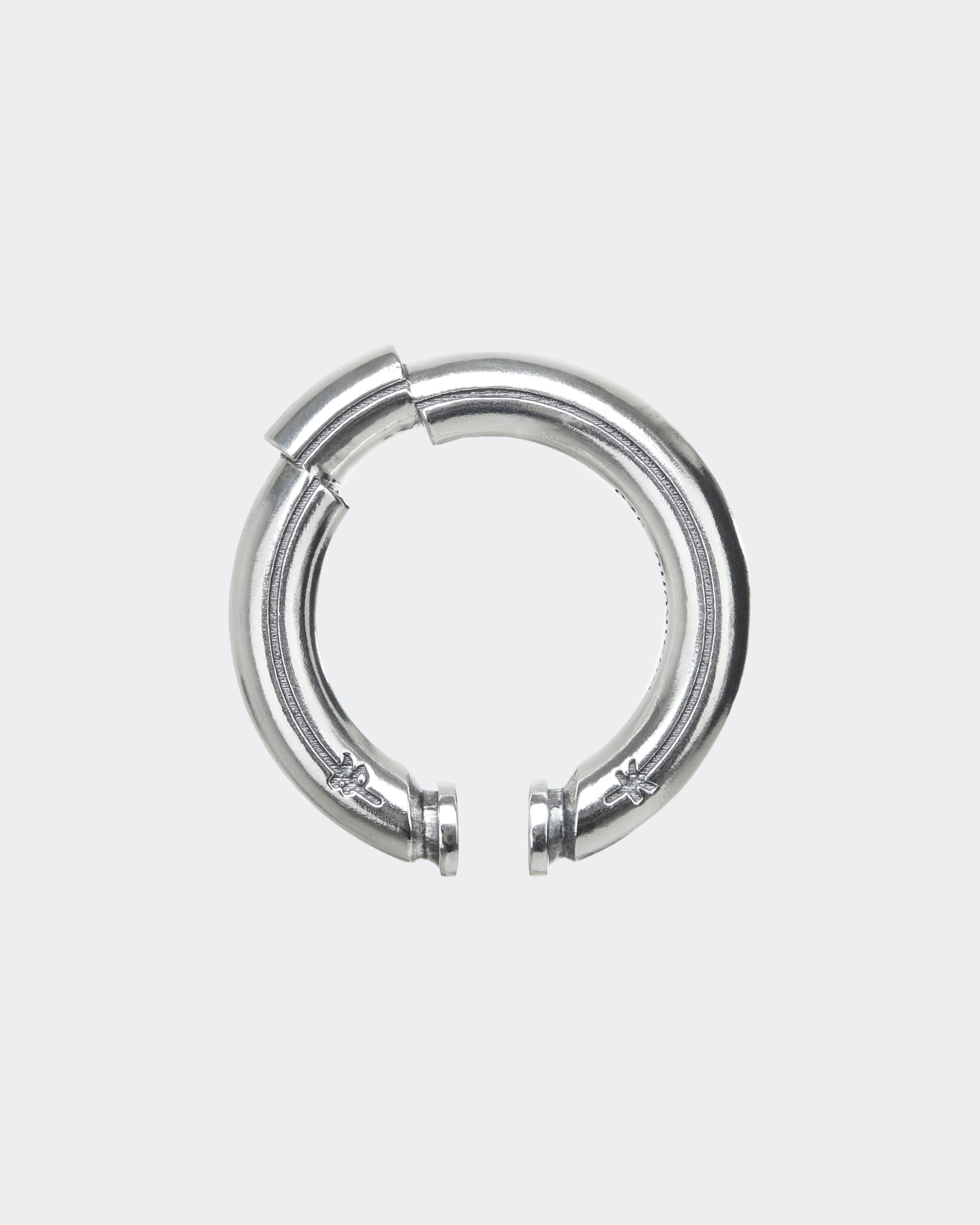 IMPERFECT CIRCLE EAR CUFF - BIG